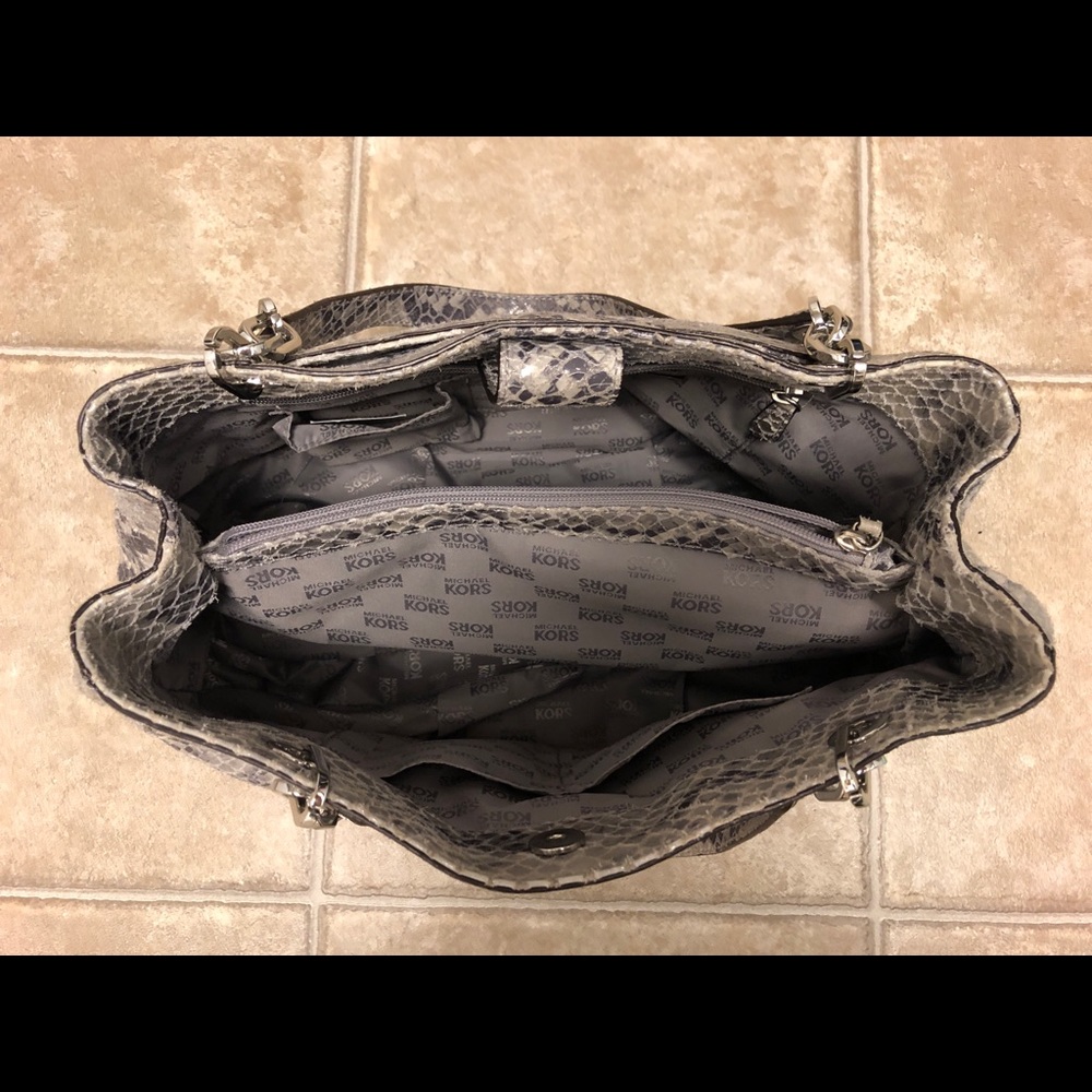 Michael Kors Animal Print Handbag - Picture 3 of 3